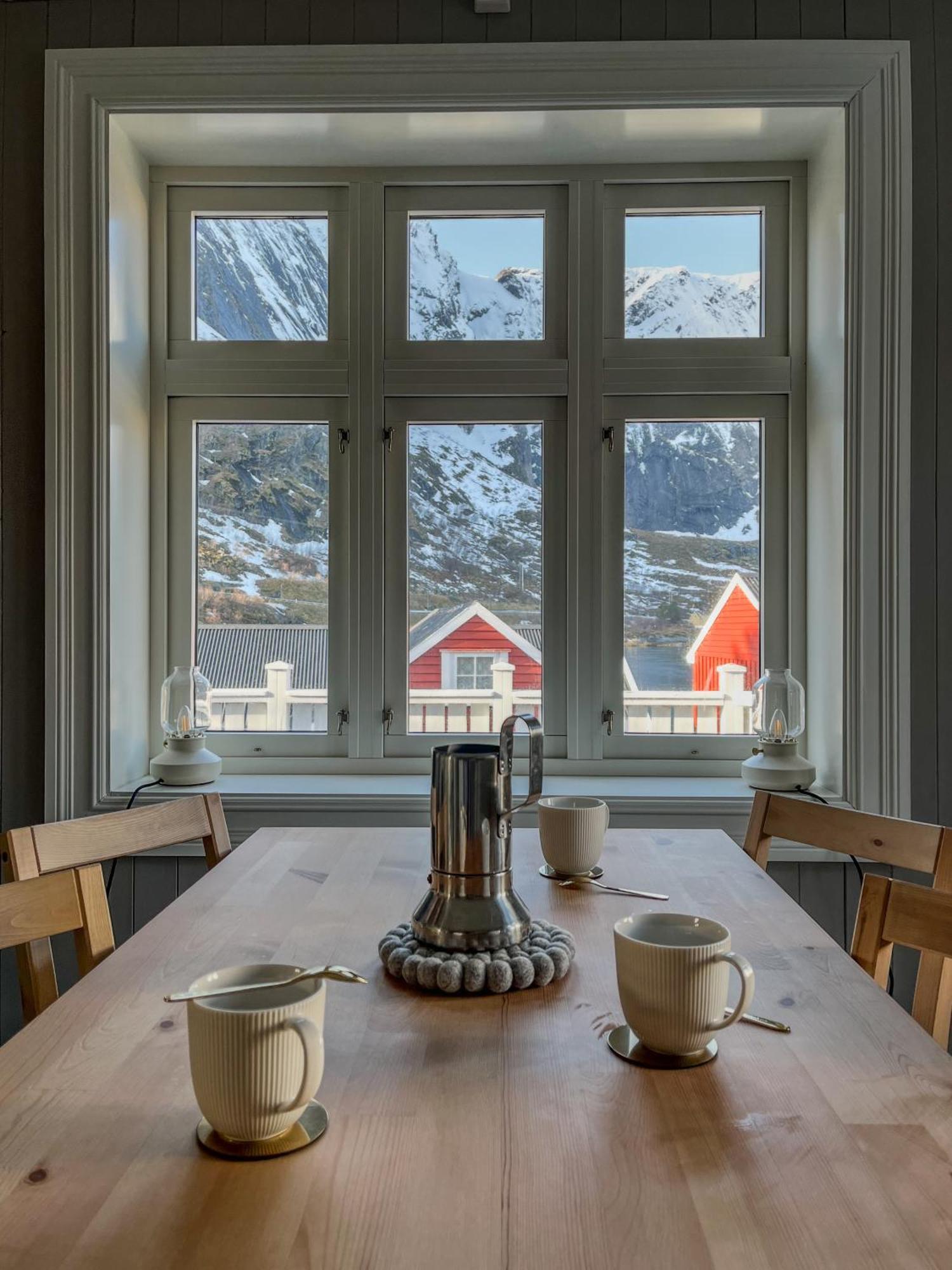 Husly Reine - Your Home With Reinebringen View Kültér fotó