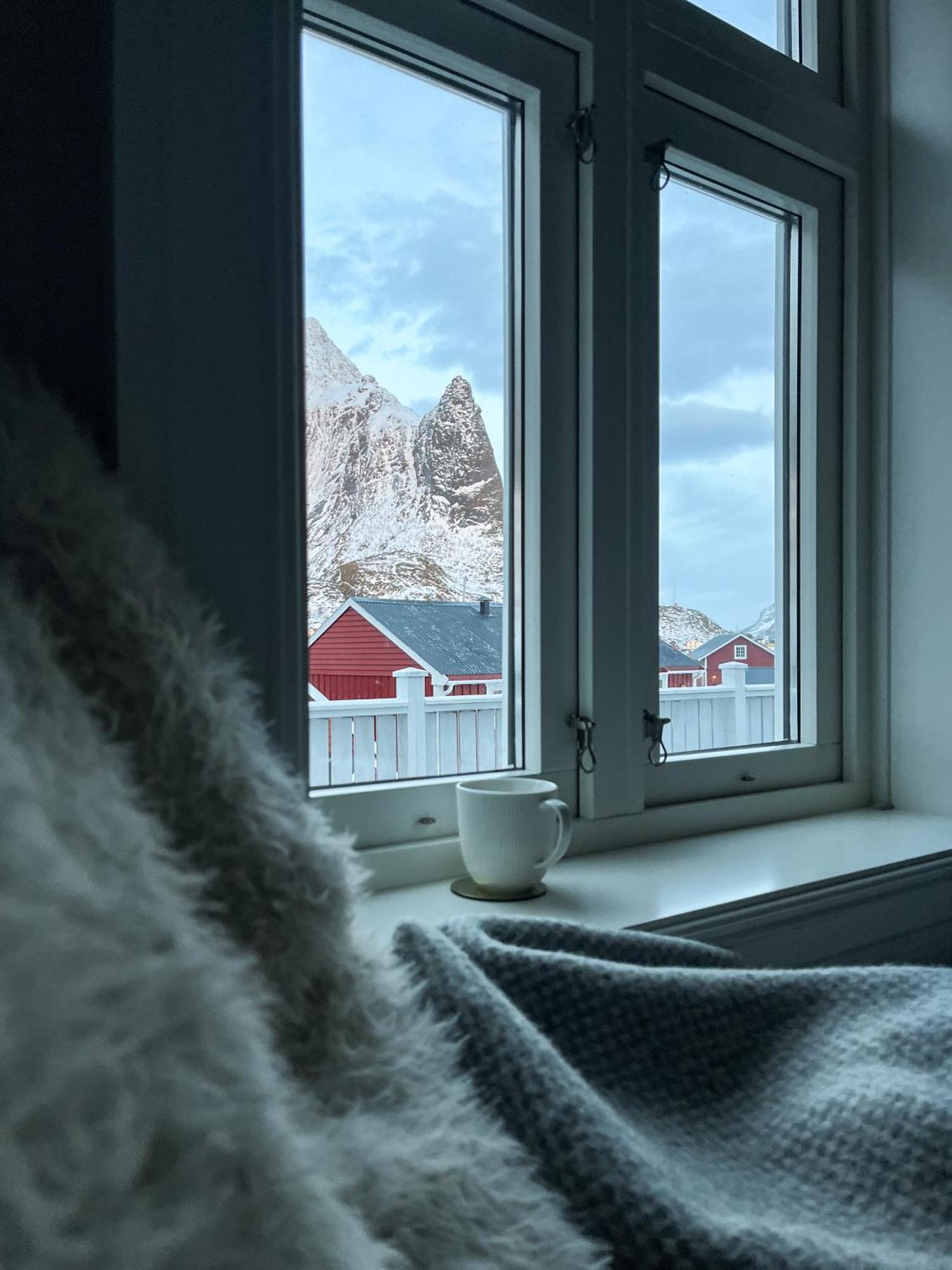 Husly Reine - Your Home With Reinebringen View Kültér fotó