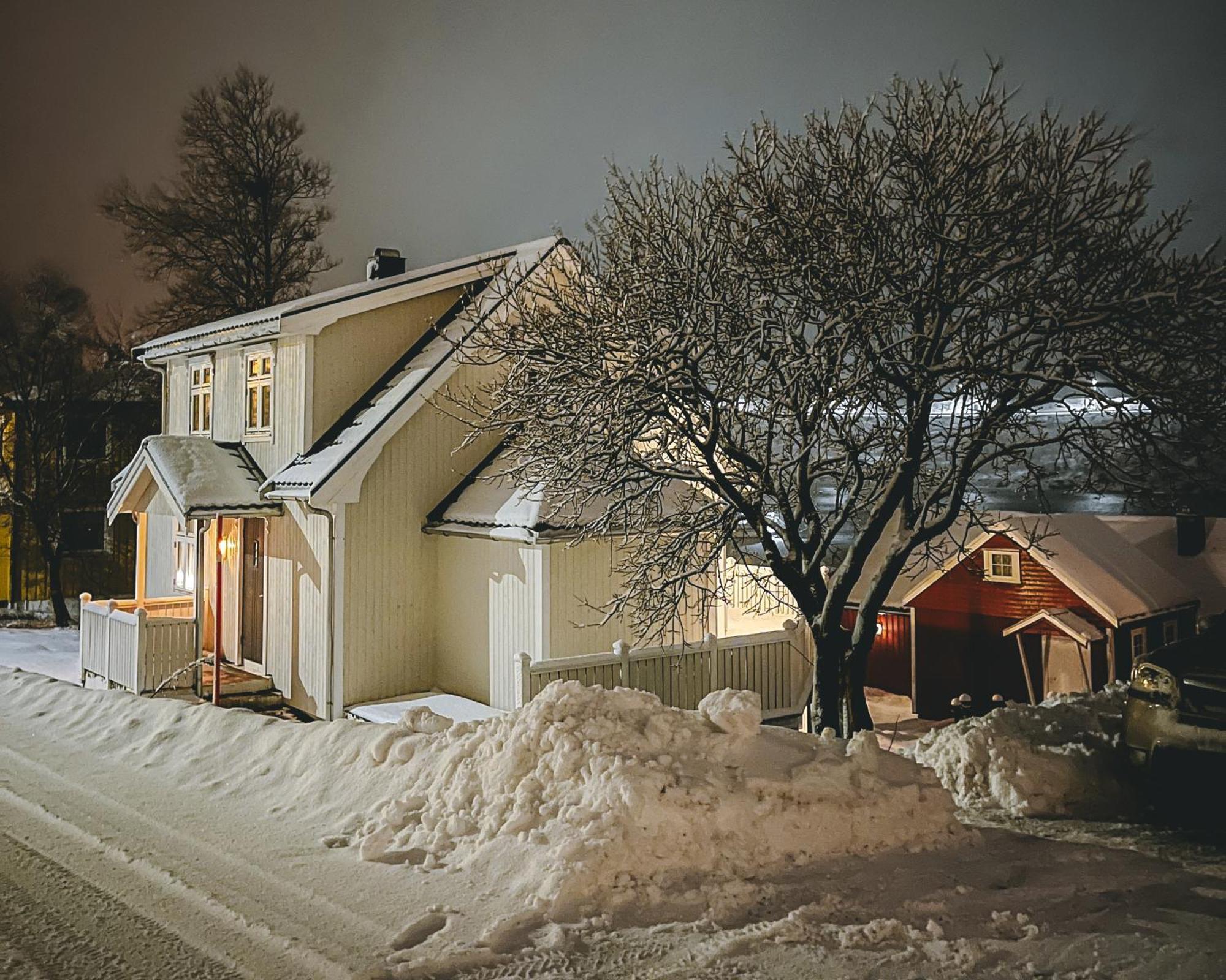 Husly Reine - Your Home With Reinebringen View Kültér fotó