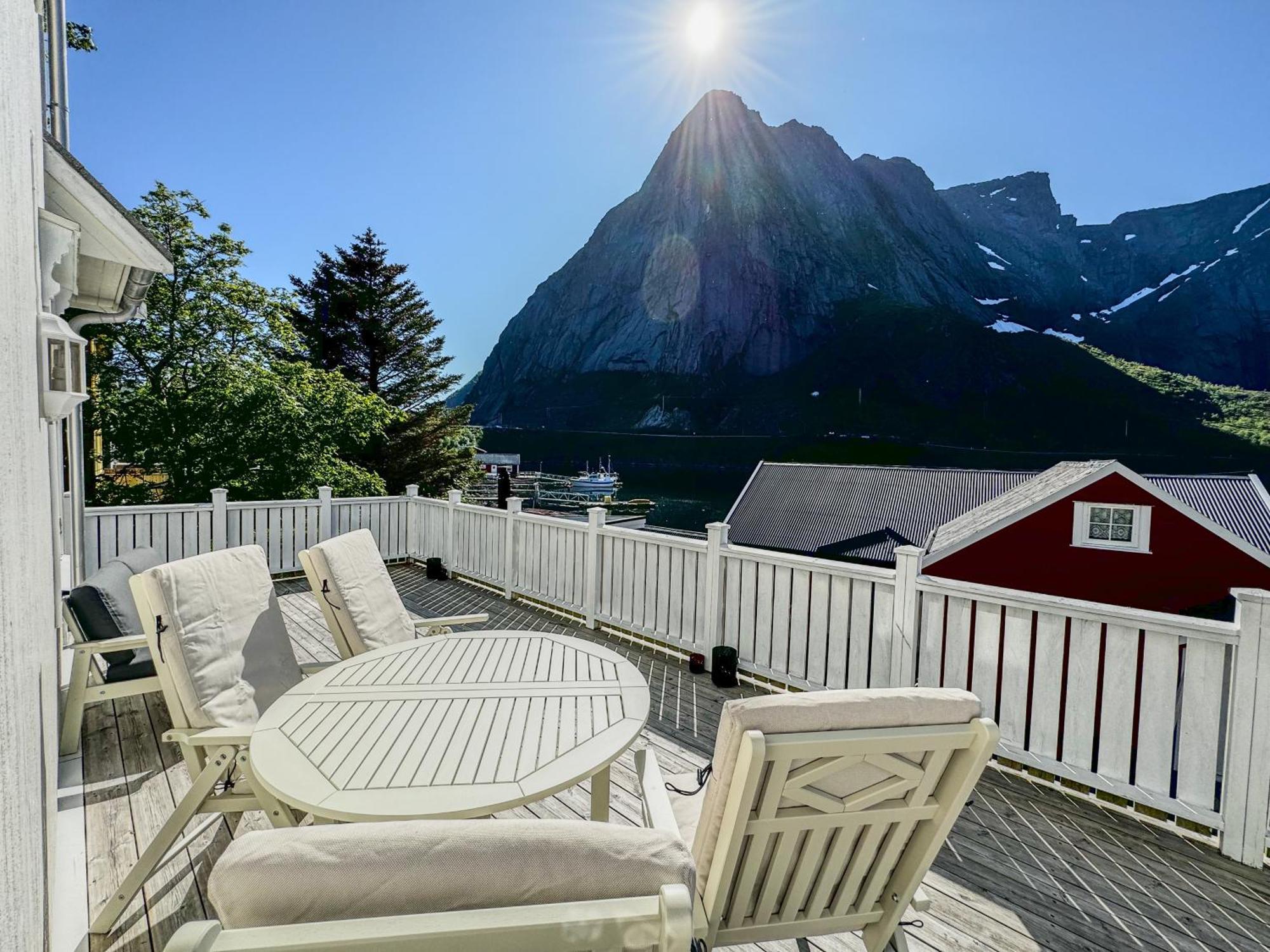 Husly Reine - Your Home With Reinebringen View Kültér fotó